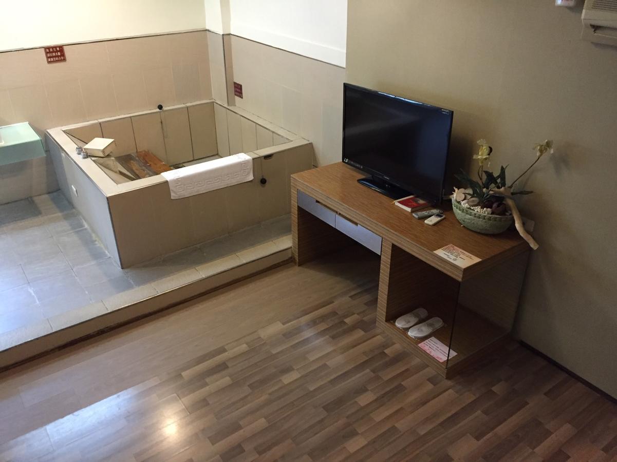 Hefong Deyang Hotspring Hotel Yilan Zewnętrze zdjęcie